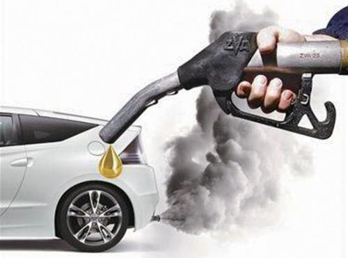 2020年：新车整体油耗降至5升/100公里 
