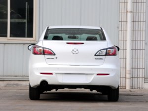 Mazda3星骋三厢外观 1图